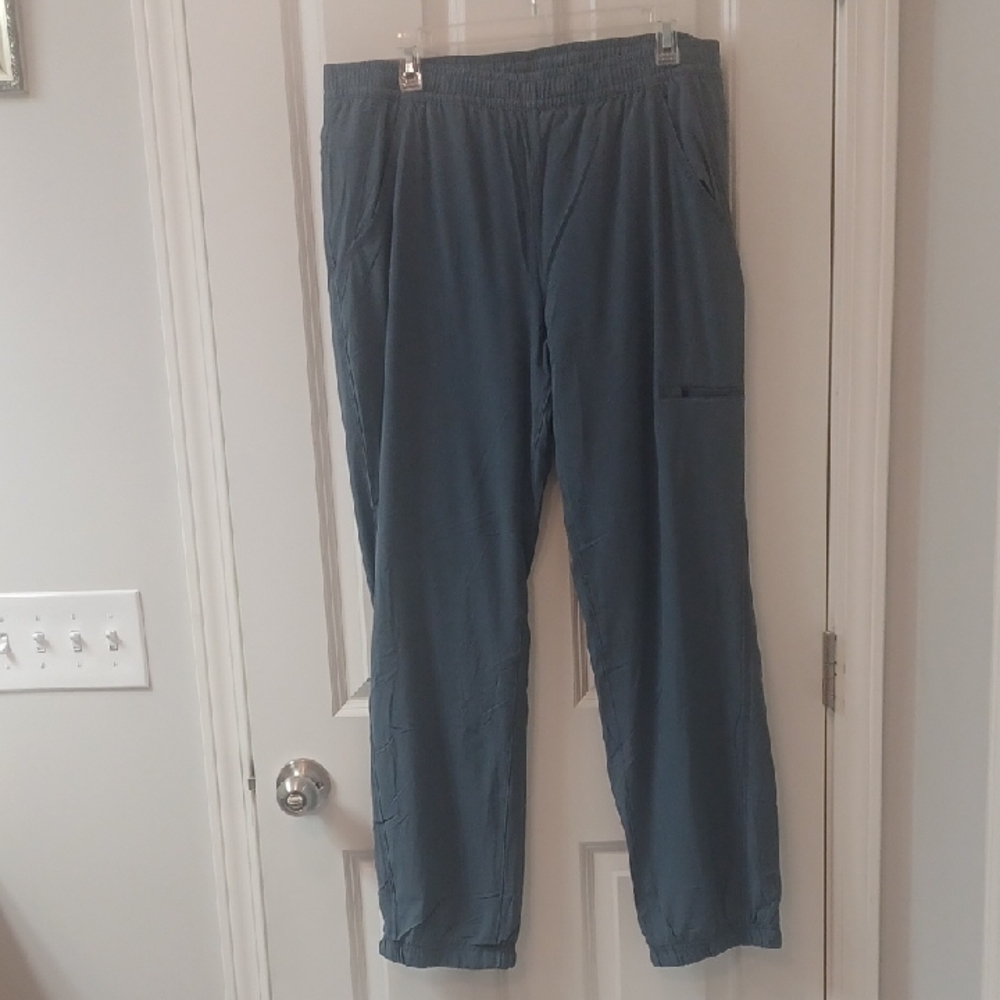NEW EDDIE BAUER PANT